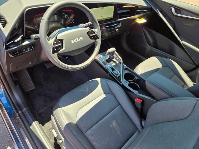 new 2025 Kia Niro car, priced at $34,710