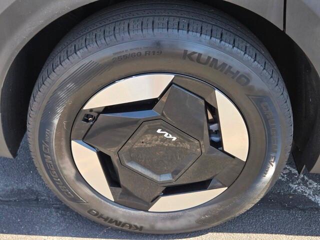 used 2024 Kia EV9 car, priced at $42,990