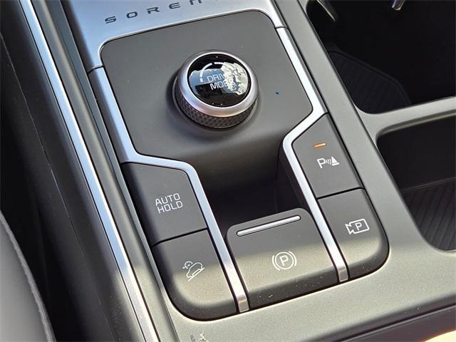 new 2026 Kia Sorento Hybrid car, priced at $42,780