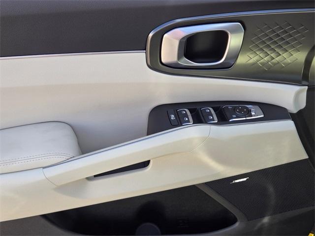 new 2026 Kia Sorento Hybrid car, priced at $42,780