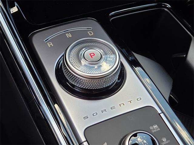 new 2025 Kia Sorento Hybrid car, priced at $49,010