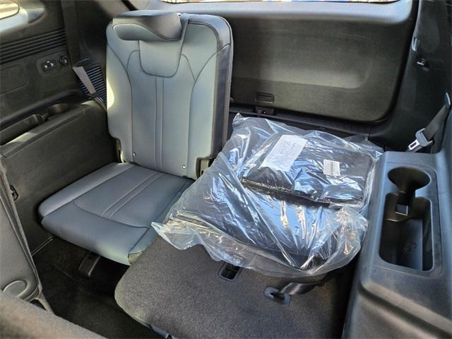 new 2025 Kia Sorento Hybrid car, priced at $49,010