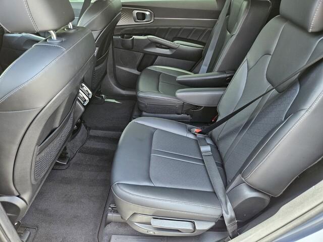 used 2023 Kia Sorento car, priced at $32,390