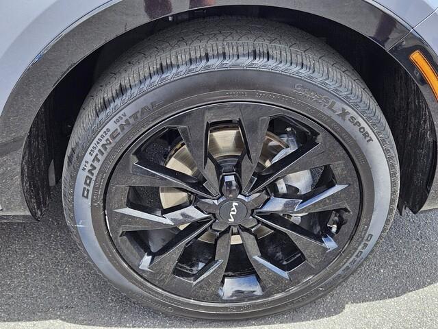 used 2023 Kia Sorento car, priced at $32,390