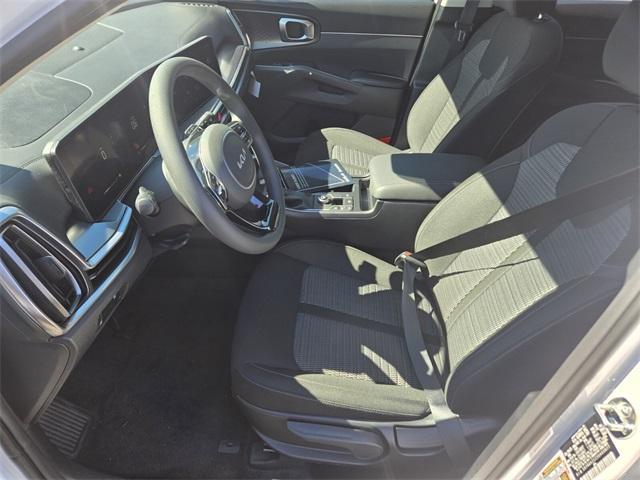 new 2025 Kia Sorento car, priced at $34,125