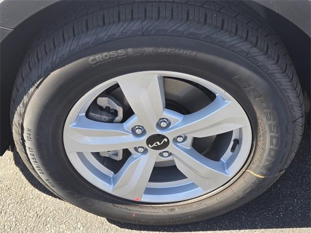new 2025 Kia Sorento car, priced at $34,125