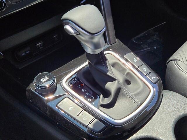 new 2025 Kia Seltos car, priced at $27,415