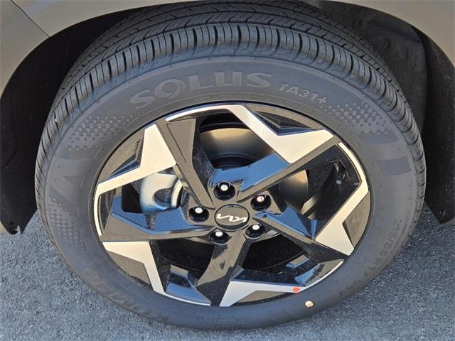 new 2025 Kia Seltos car, priced at $27,415