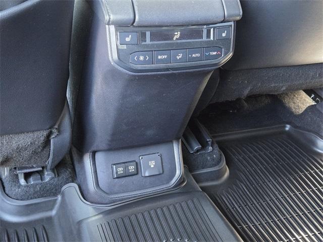 used 2021 Toyota Highlander car, priced at $33,995