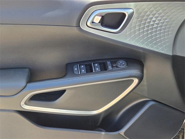 new 2025 Kia Soul car, priced at $25,035