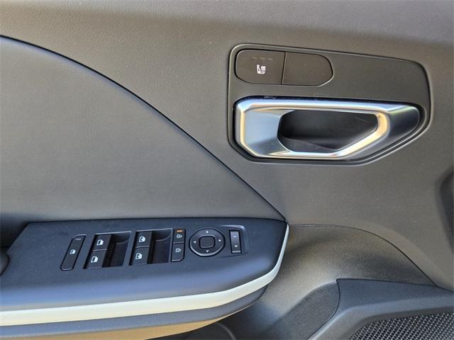new 2025 Kia K4 car, priced at $27,660