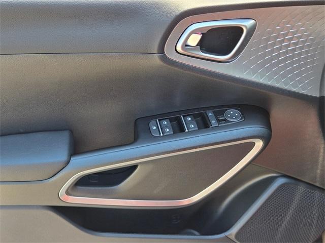 new 2025 Kia Soul car, priced at $24,615