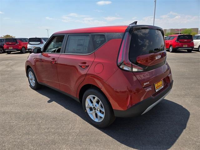 new 2025 Kia Soul car, priced at $24,615