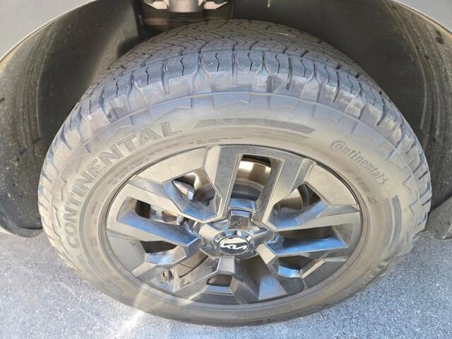 used 2024 Kia Telluride car, priced at $47,988
