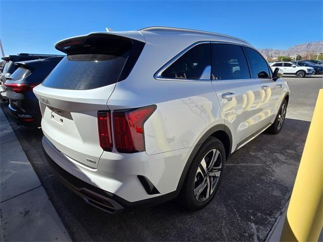 used 2023 Kia Sorento Hybrid car, priced at $31,588
