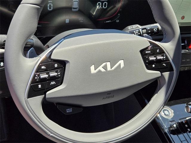 new 2025 Kia Niro car, priced at $30,770
