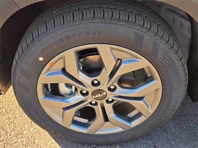 new 2026 Kia Seltos car, priced at $25,890