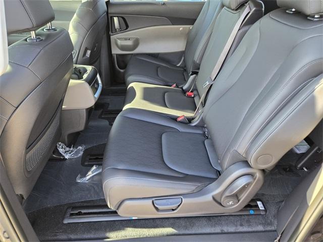new 2026 Kia Carnival Hybrid car, priced at $44,970
