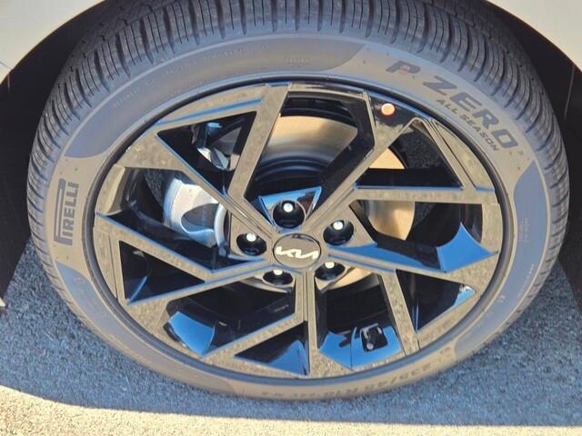 new 2026 Kia K5 car, priced at $32,460