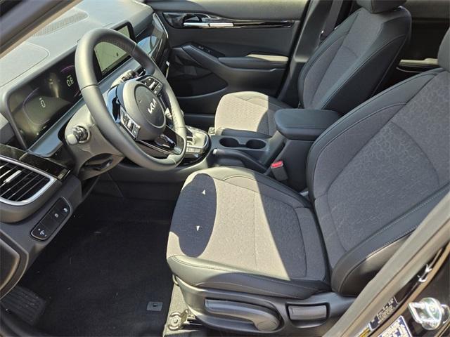 new 2025 Kia Seltos car, priced at $27,660