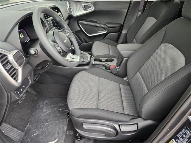 new 2025 Kia Soul car, priced at $22,560