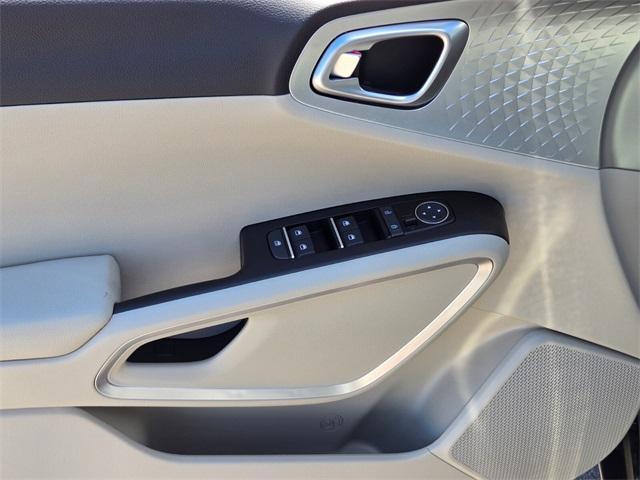 new 2025 Kia Soul car, priced at $22,060