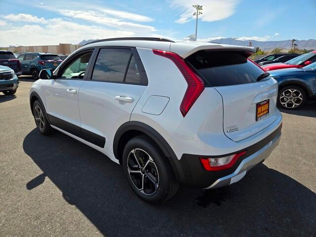 new 2025 Kia Niro car, priced at $29,255