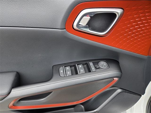 new 2025 Kia Soul car, priced at $26,005