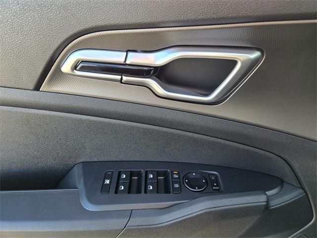 new 2026 Kia Sportage Hybrid car, priced at $32,620