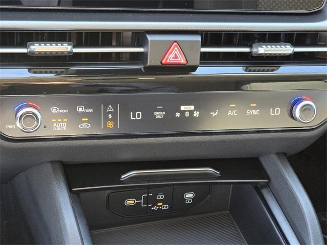 new 2026 Kia Sportage Hybrid car, priced at $32,620