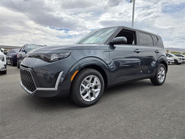 new 2025 Kia Soul car, priced at $24,615