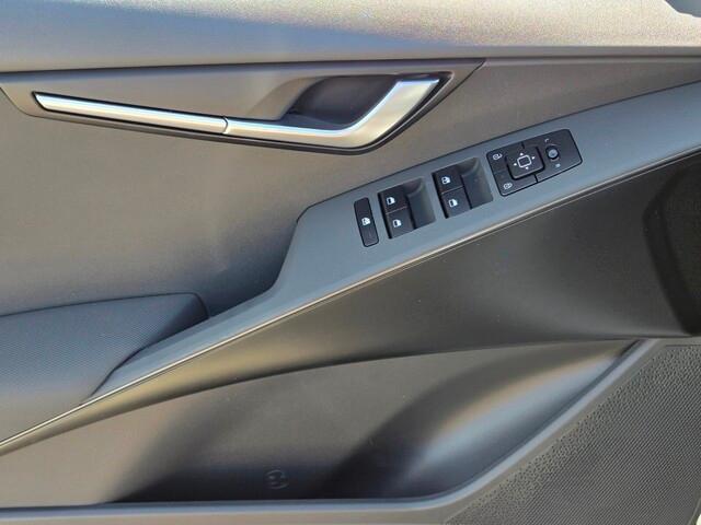 new 2025 Kia Niro car, priced at $28,860