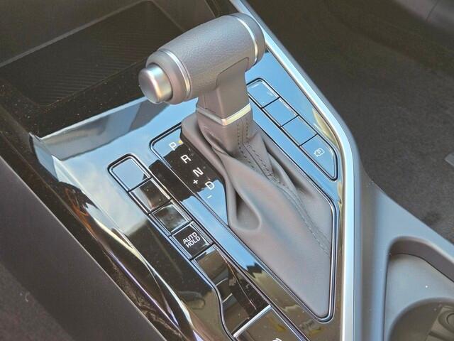 new 2025 Kia Niro car, priced at $28,860