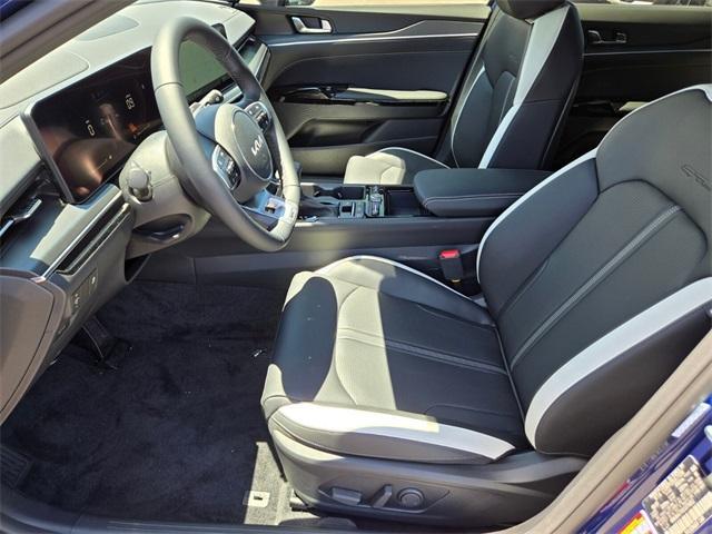 new 2025 Kia K5 car, priced at $29,715