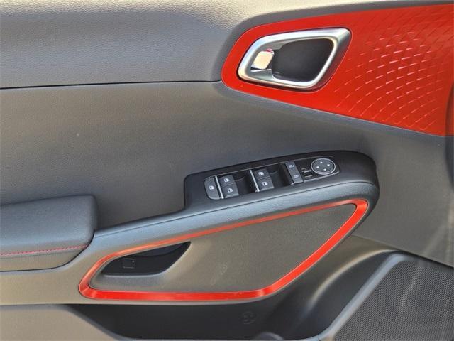 new 2025 Kia Soul car, priced at $25,660