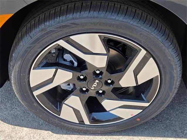 new 2025 Kia Soul car, priced at $25,660