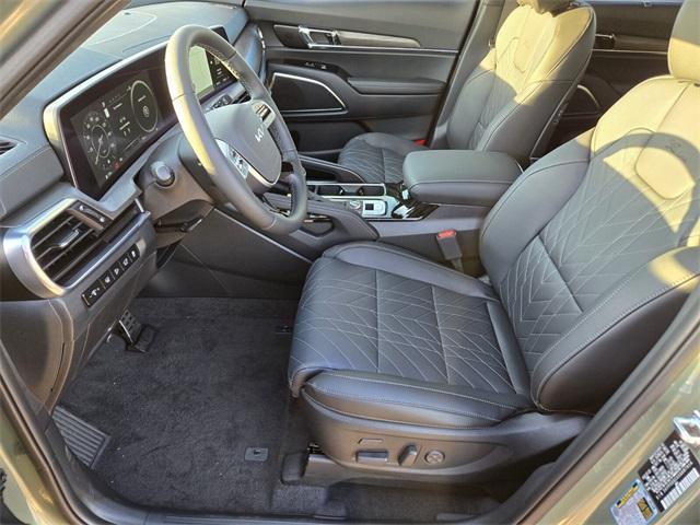 new 2025 Kia Telluride car, priced at $52,015
