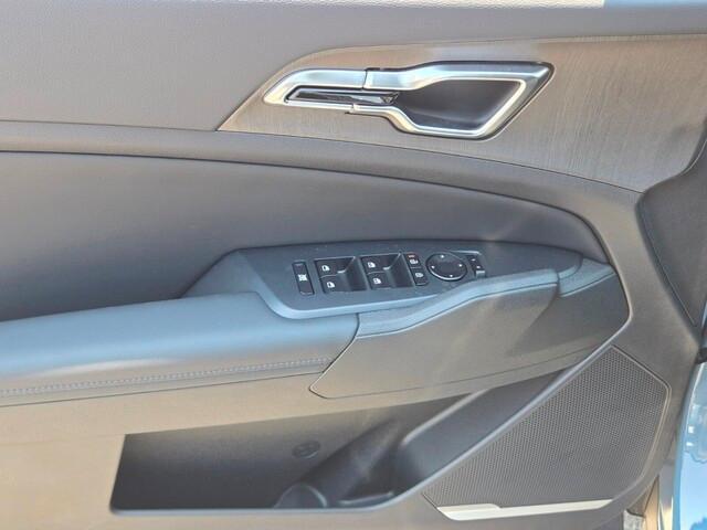 new 2026 Kia Sportage Hybrid car, priced at $37,065