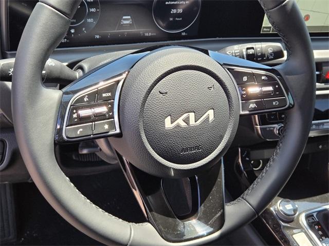 new 2025 Kia Seltos car, priced at $30,845