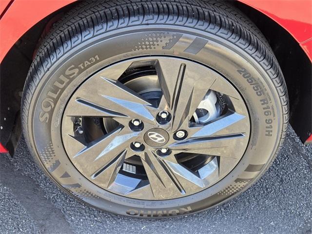 used 2023 Hyundai Elantra car, priced at $18,385