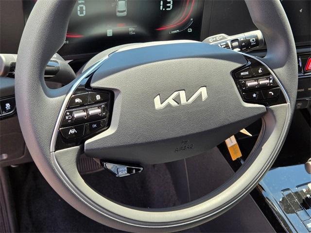 new 2025 Kia Niro car, priced at $27,995