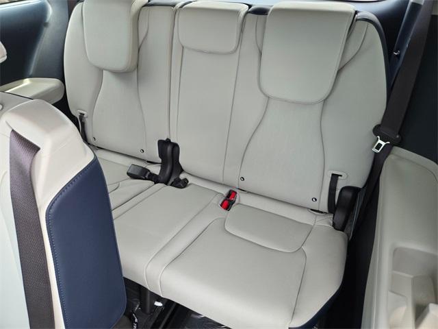 new 2026 Kia Carnival car, priced at $49,285