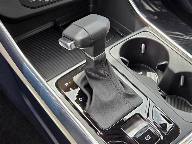 new 2026 Kia Carnival car, priced at $49,285