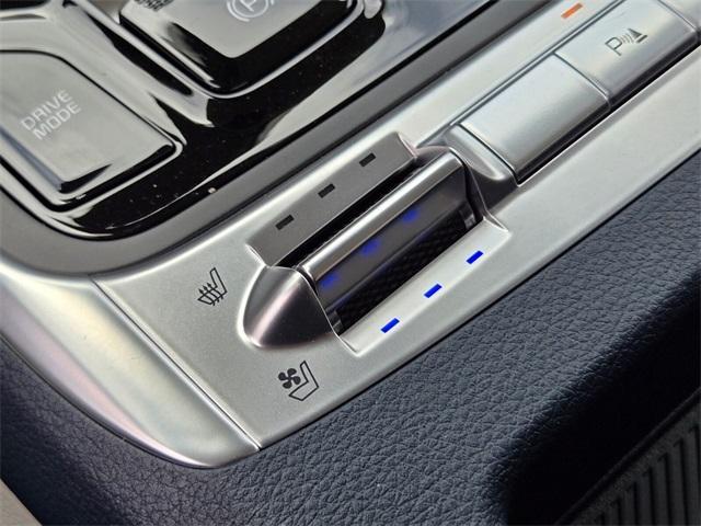 new 2026 Kia Carnival car, priced at $49,285