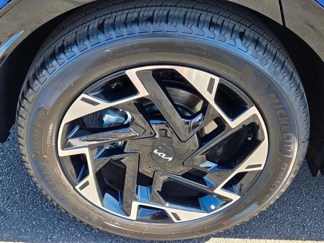 used 2025 Kia Sportage car, priced at $32,750