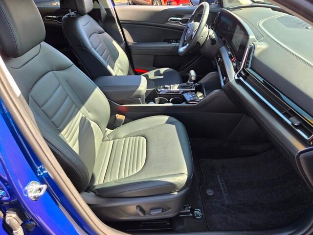used 2025 Kia Sportage car, priced at $32,750