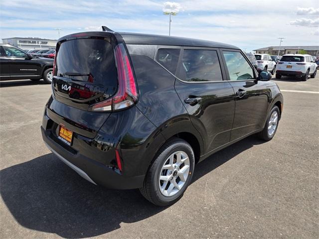 new 2025 Kia Soul car, priced at $22,905