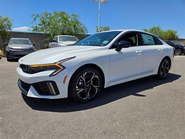 new 2025 Kia K5 car, priced at $30,045