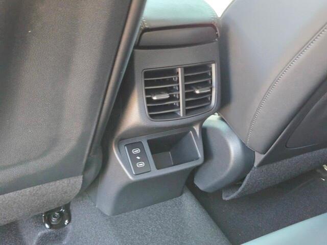 new 2025 Kia Seltos car, priced at $27,165