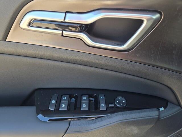 new 2025 Kia Sportage Hybrid car, priced at $33,990